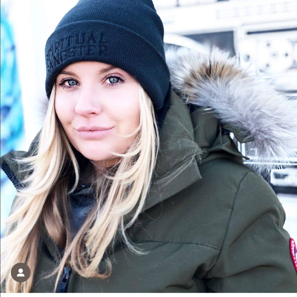 Hunter Green Canada Goose Jacket. Perfect condition